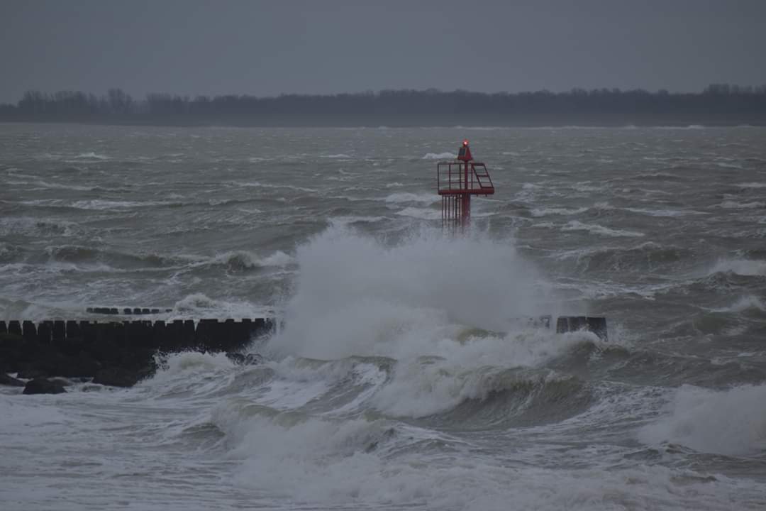 Lees meer over het artikel Wil je meer weten over de storm?